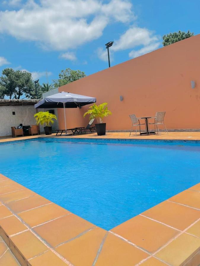 Class Hotel Brazzaville Kültér fotó