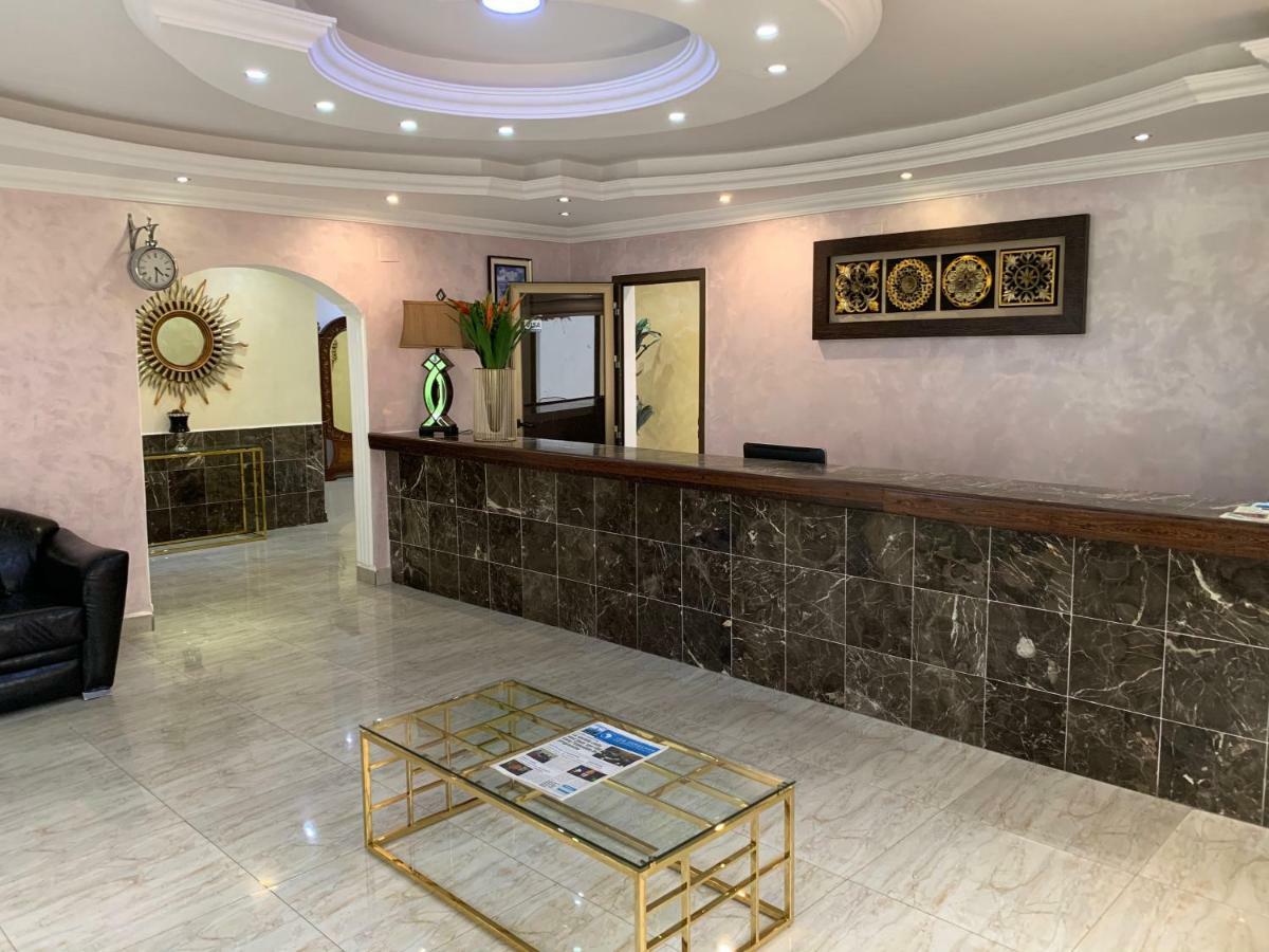 Class Hotel Brazzaville Kültér fotó