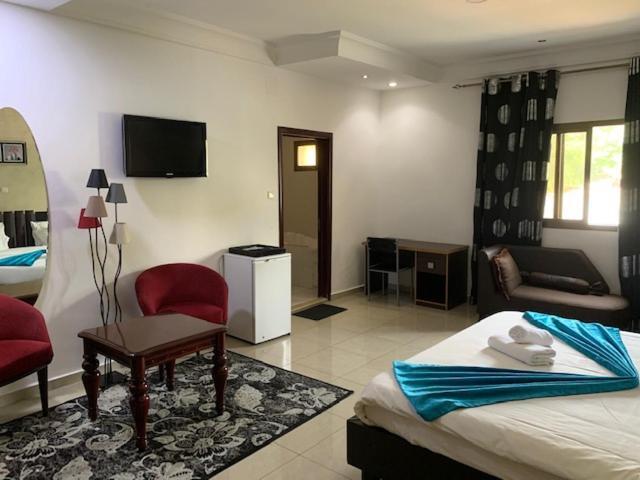 Class Hotel Brazzaville Kültér fotó